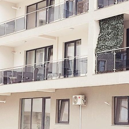شقة Apartament Nina Năvodari المظهر الخارجي الصورة
